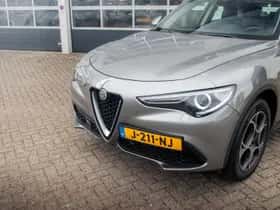 Alfa Romeo Stelvio (2018) thumbnail 29