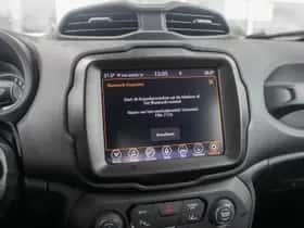 Jeep Renegade (2023) thumbnail 14