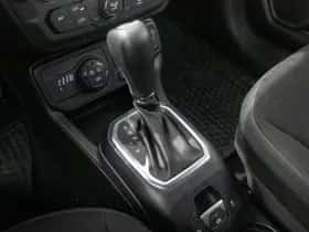 Jeep Renegade (2023) thumbnail 20