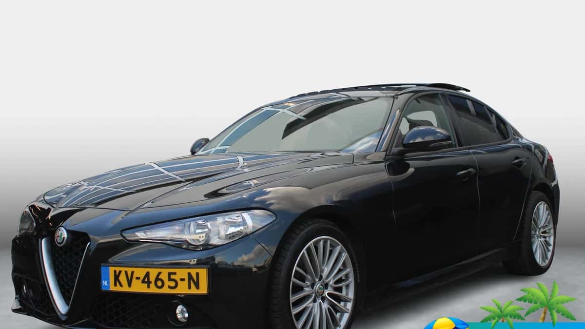 Alfa Romeo Giulia (2016) — foto 1