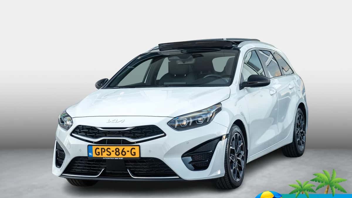Kia Ceed Sportswagon (2024) — foto 1