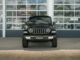 Jeep Wrangler (2025) thumbnail 2