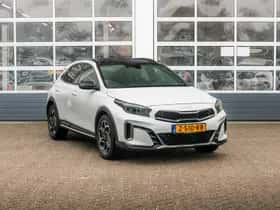 Kia XCeed (2024) thumbnail 3