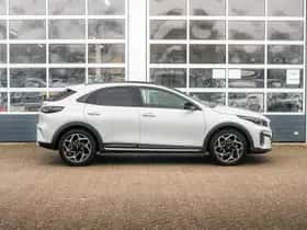Kia XCeed (2024) thumbnail 4