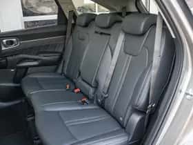 Kia Sorento (2025) thumbnail 11