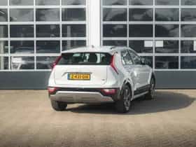 Kia Niro (2024) thumbnail 5