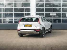 Kia Niro (2024) thumbnail 5