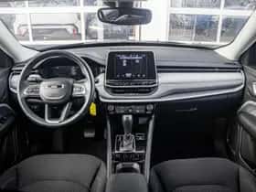 Jeep Compass (2024) thumbnail 9