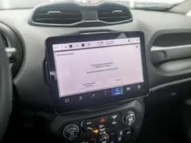 Jeep Renegade (2025) thumbnail 18