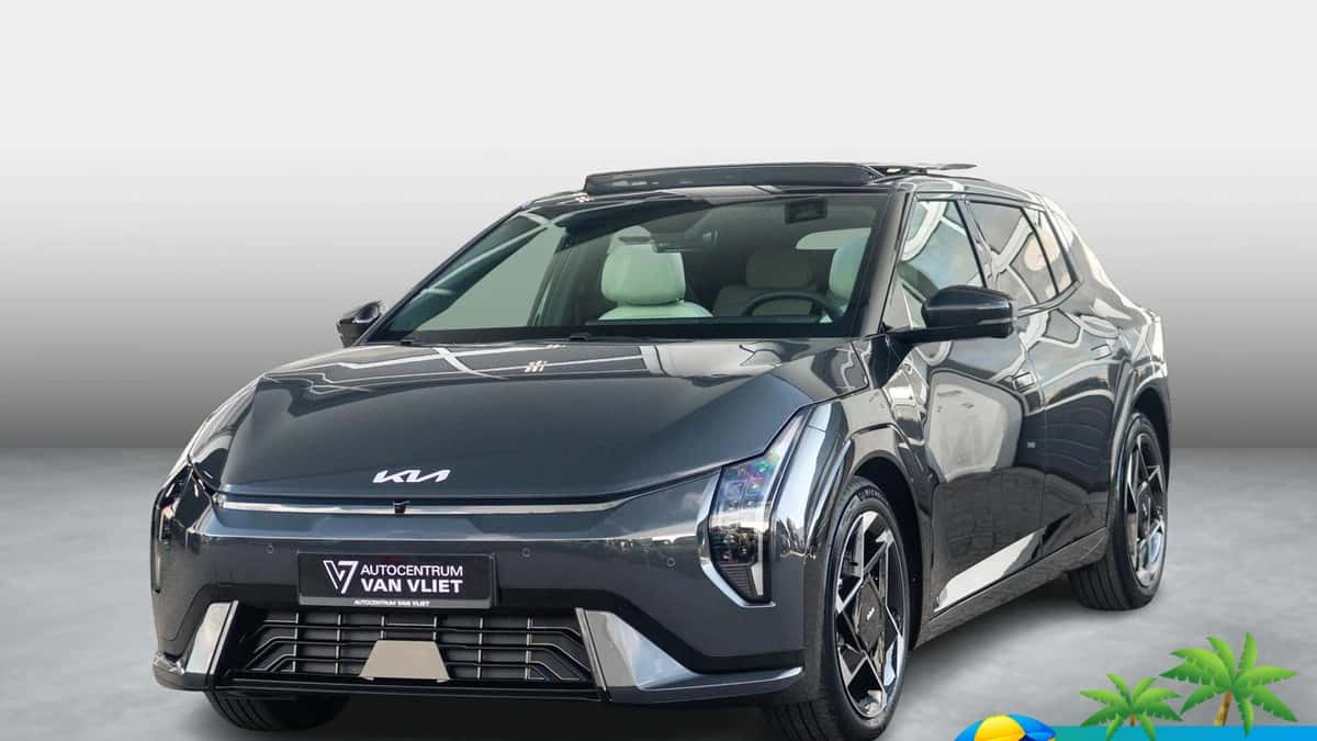Kia EV4 (2025) — foto 1