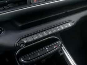 Jeep Avenger (2025) thumbnail 18
