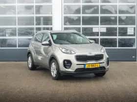 Kia Sportage (2016) thumbnail 3