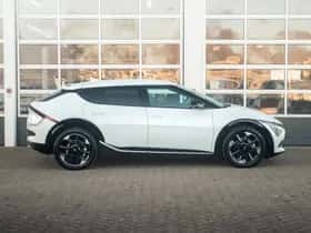 Kia EV6 (2024) thumbnail 4