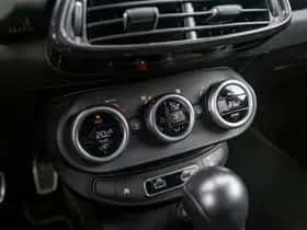 Fiat 500X (2021) thumbnail 16