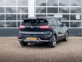 Kia Niro (2017) thumbnail 5