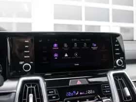Kia Sorento (2022) thumbnail 16
