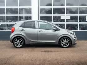 Kia Picanto (2022) thumbnail 4