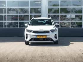 Kia Stonic (2022) thumbnail 2