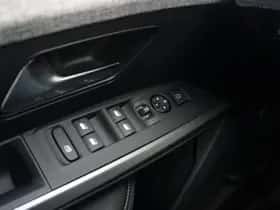 Peugeot 5008 (2024) thumbnail 11