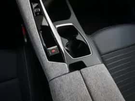 Peugeot 5008 (2024) thumbnail 29