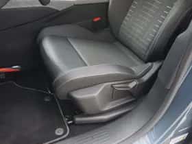 Peugeot 5008 (2024) thumbnail 8