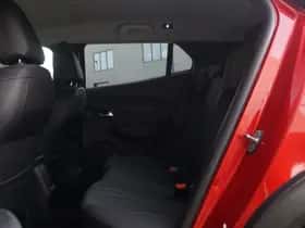 Peugeot 2008 (2021) thumbnail 32
