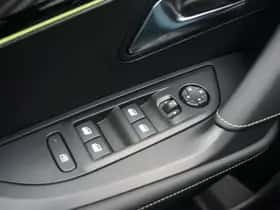 Peugeot e-2008 (2025) thumbnail 12
