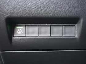 Peugeot 2008 (2025) thumbnail 12