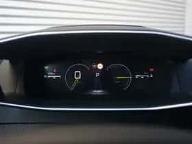 Peugeot 2008 (2025) thumbnail 18