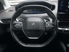 Peugeot 5008 (2022) thumbnail 16