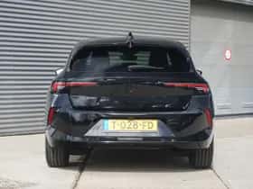 Opel Astra (2022) thumbnail 4