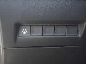 Peugeot 2008 (2025) thumbnail 16