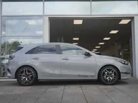 Kia Ceed (2025) thumbnail 3