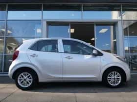 Kia Picanto (2021) thumbnail 4