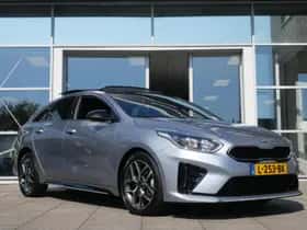 Kia Proceed (2021) thumbnail 3