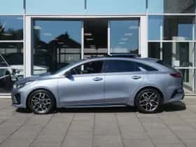Kia Proceed (2021) thumbnail 4