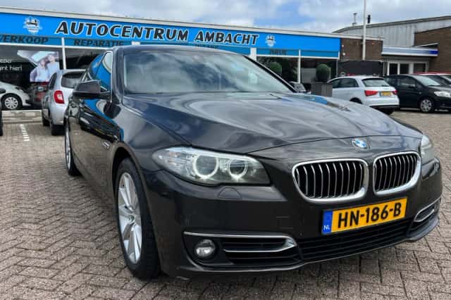 BMW 5-Serie (2015) thumbnail 1