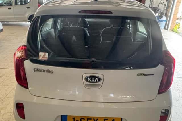 Kia Picanto (2013) thumbnail 5