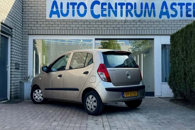 Hyundai i10 (2008) thumbnail 2