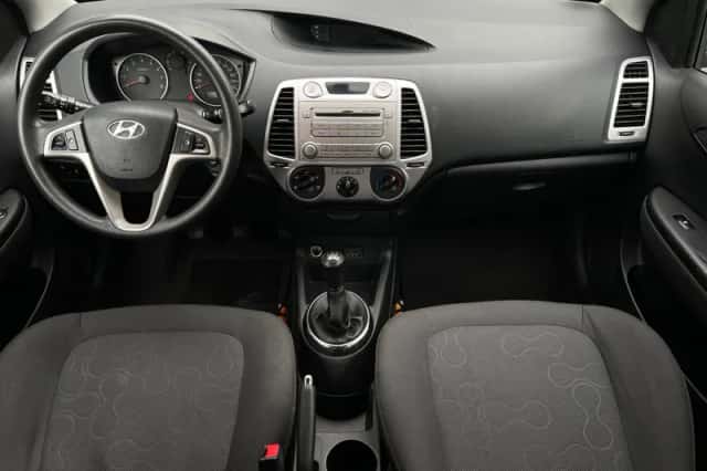 Hyundai i20 (2012) thumbnail 6