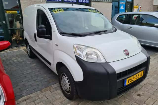 Fiat Fiorino (2016) thumbnail 3