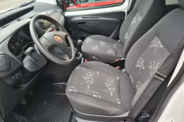 Fiat Fiorino (2016) thumbnail 4