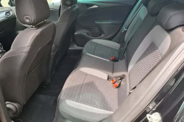 Opel Astra (2021) thumbnail 6