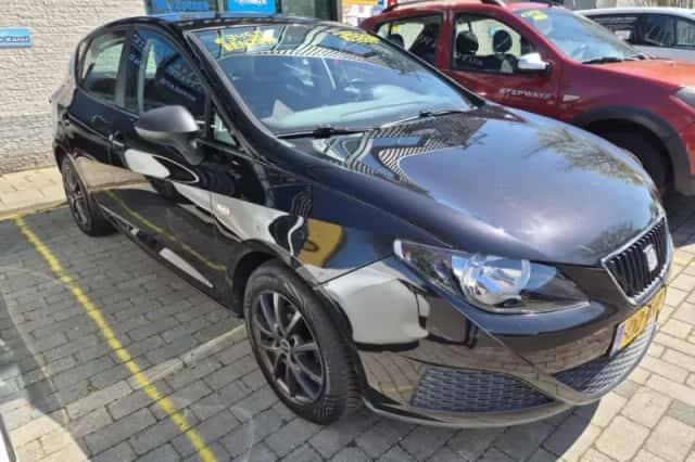 SEAT Ibiza (2009) thumbnail 3