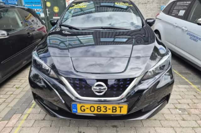 Nissan Leaf (2019) thumbnail 3
