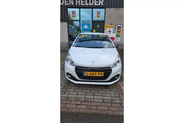 Peugeot 208 (2019) thumbnail 2