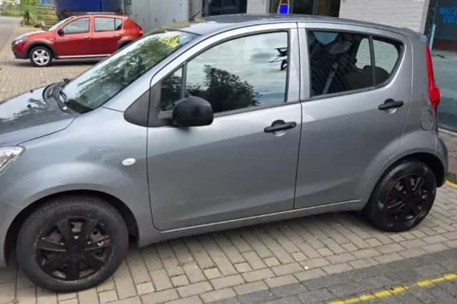 Opel Agila (2012) thumbnail 2
