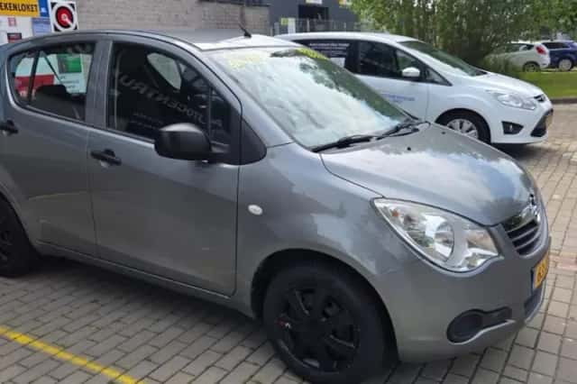 Opel Agila (2012) thumbnail 4