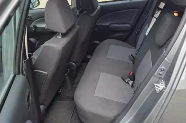 Opel Agila (2012) thumbnail 6