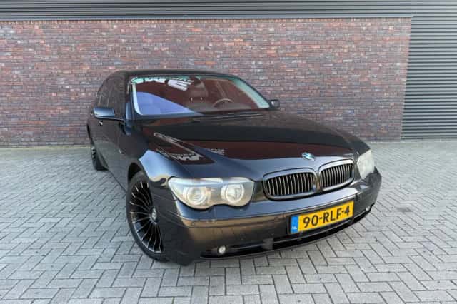 BMW 7-Serie (2003) thumbnail 1